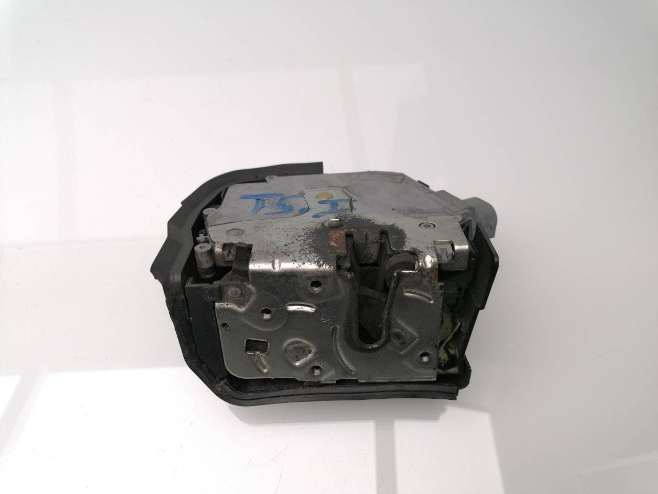 Cerradura puerta trasera izquierda BMW X5 (E70)