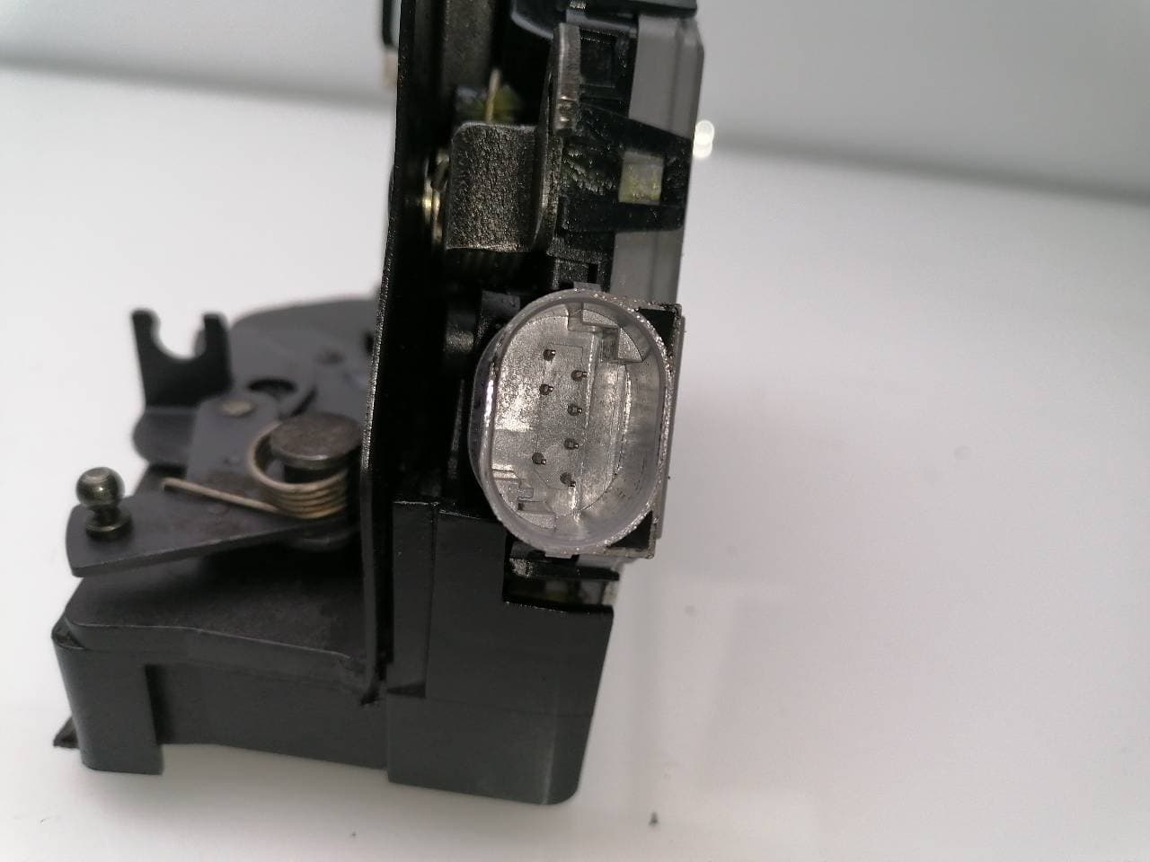Cerradura puerta trasera derecha BMW X5 (E70) 4