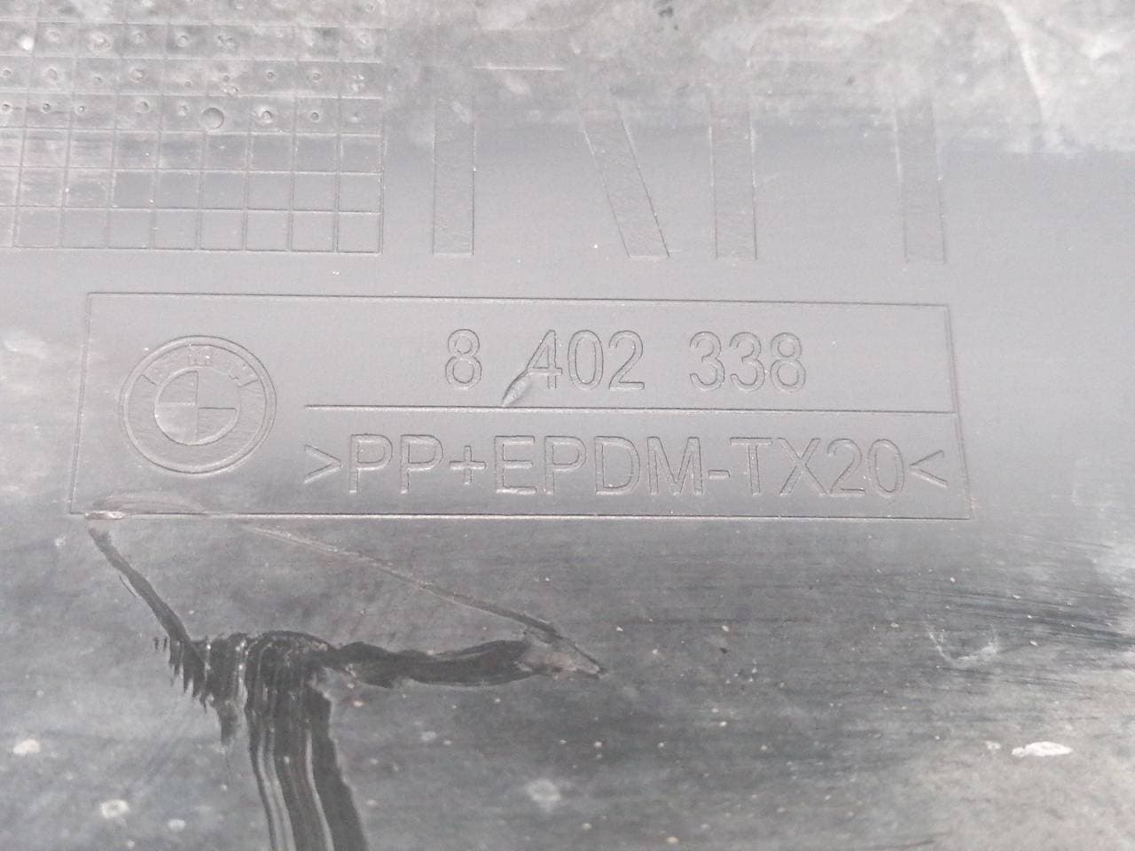 Aletin trasero derecho BMW X5 (E70) 4