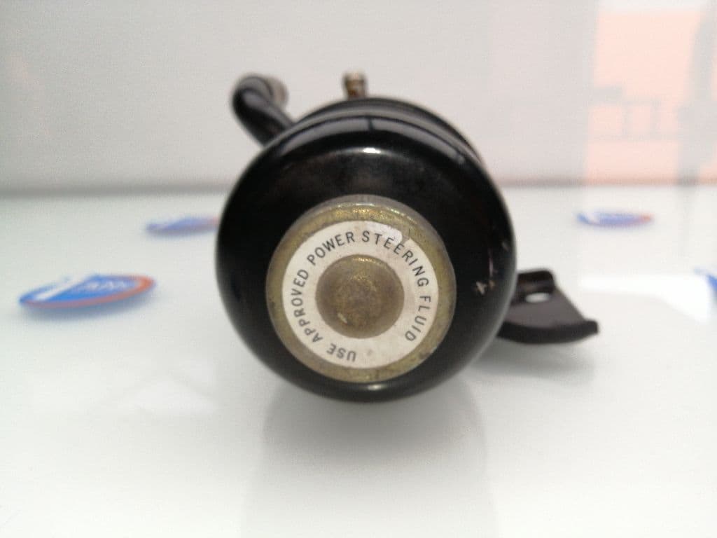 Recambio MITSUBISHI MONTERO (V20/V40) ref. MB922935 3