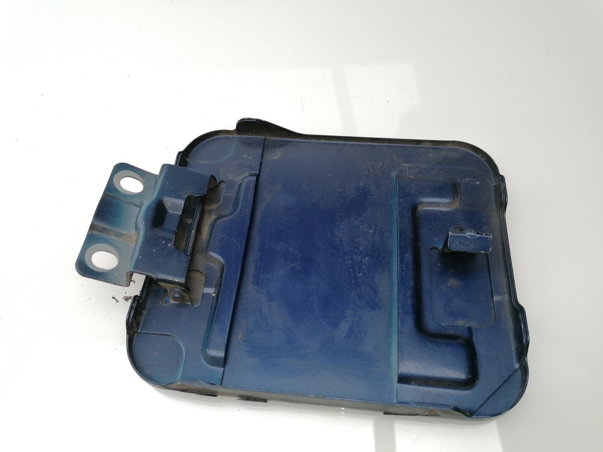 Tapa exterior combustible MITSUBISHI MONTERO (V20/V40) 5