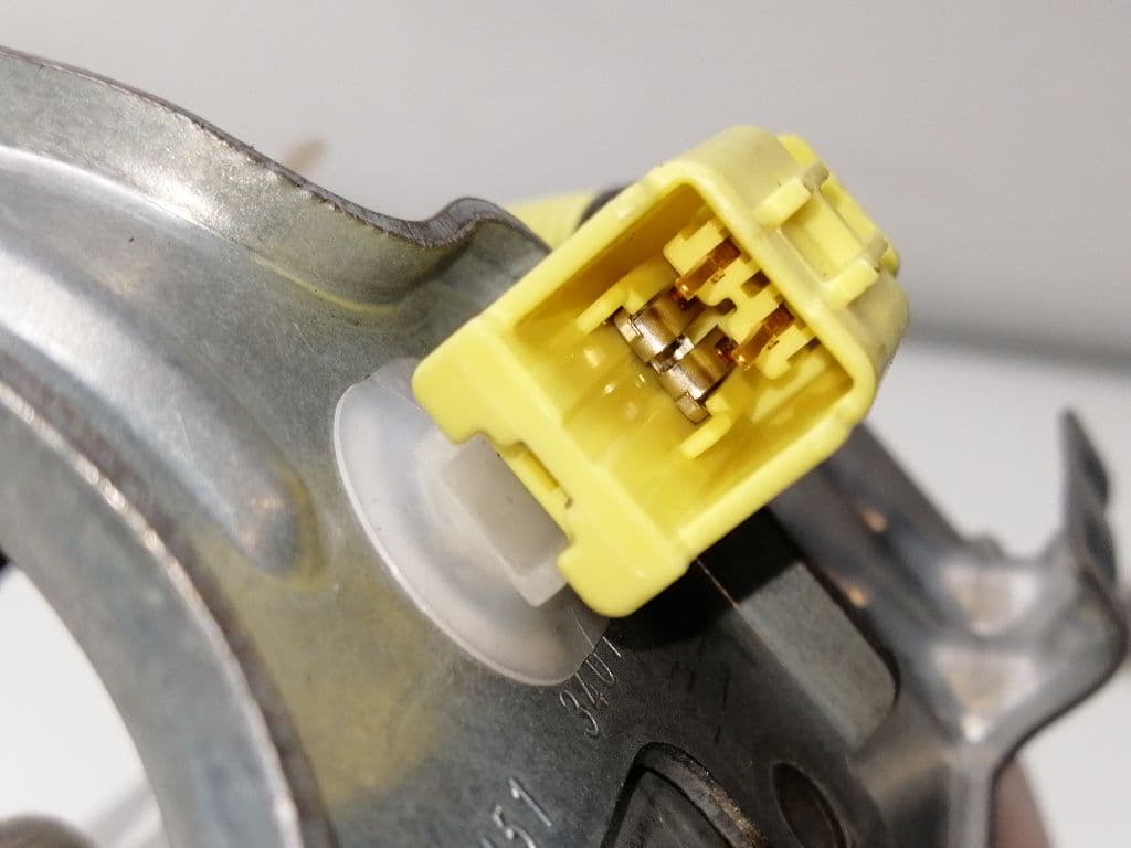 Airbag delantero derecho TOYOTA AURIS 3
