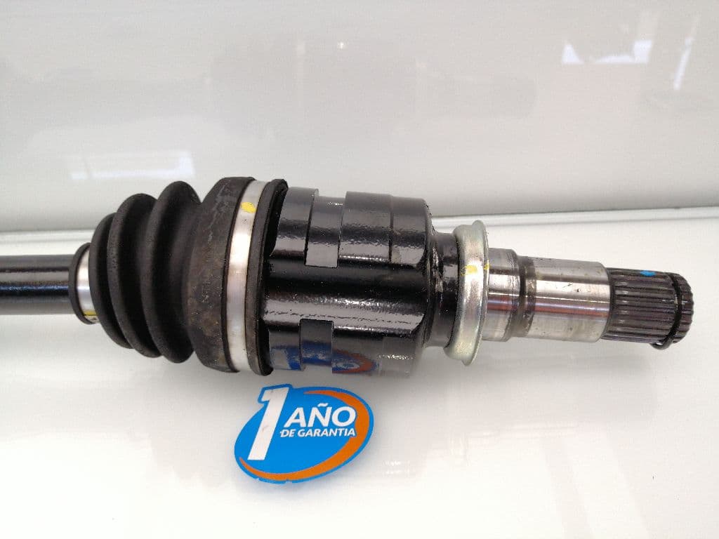 Transmision delantera derecha TOYOTA AURIS 2