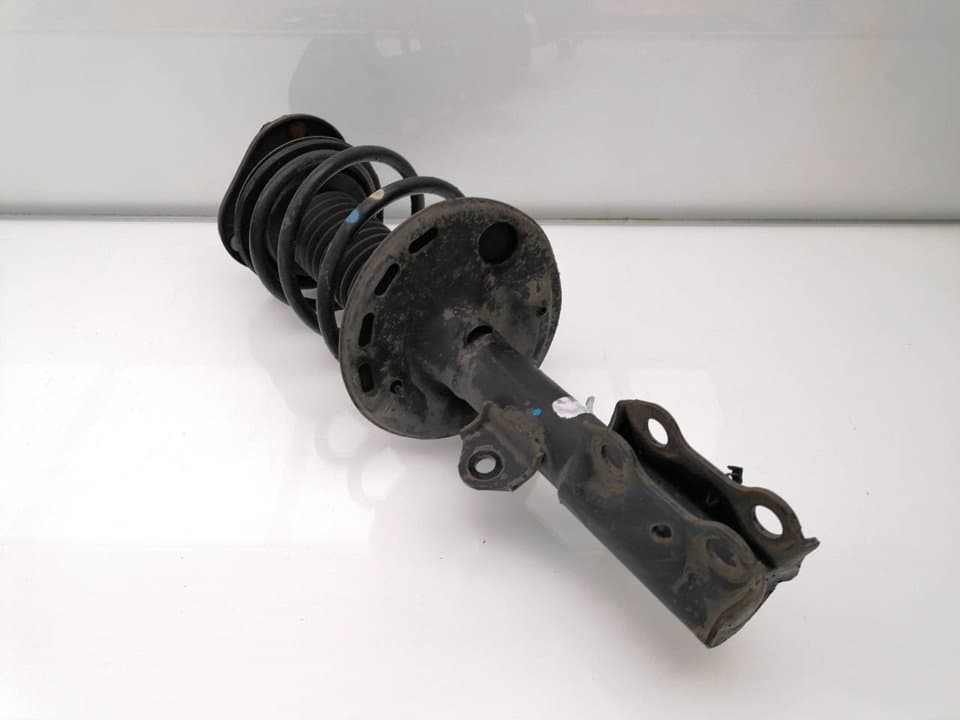 Amortiguador delantero izquierdo TOYOTA AURIS 2