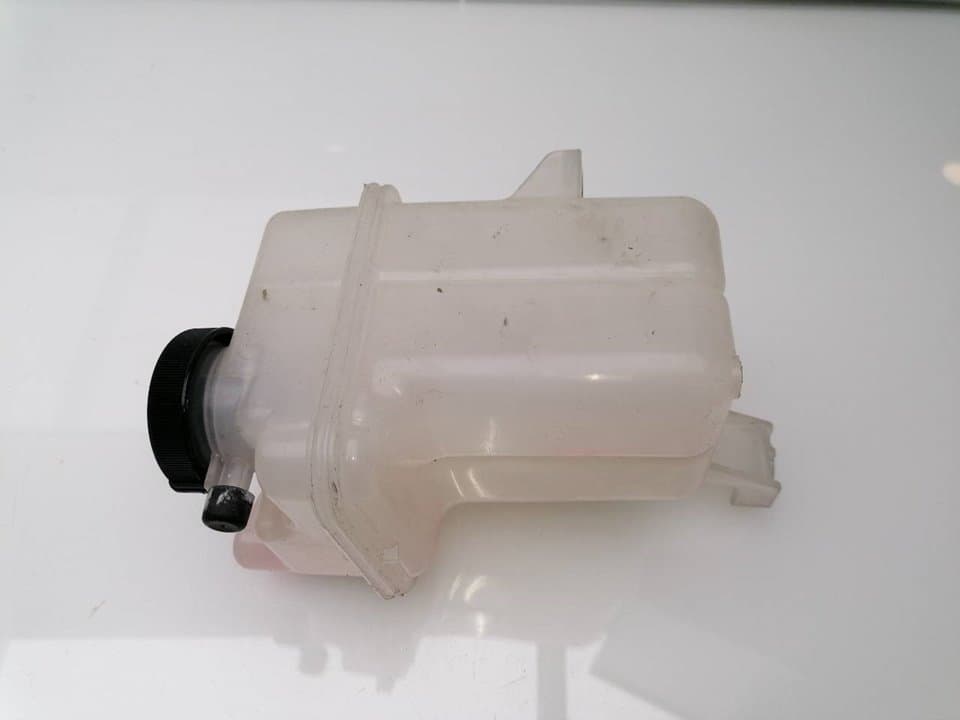 Deposito expansion TOYOTA AURIS 3