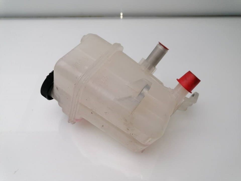 Deposito expansion TOYOTA AURIS 2