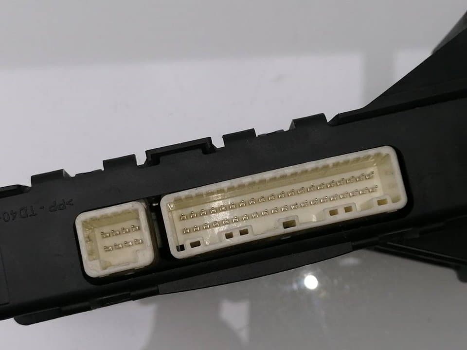 Modulo electronico TOYOTA AURIS 2