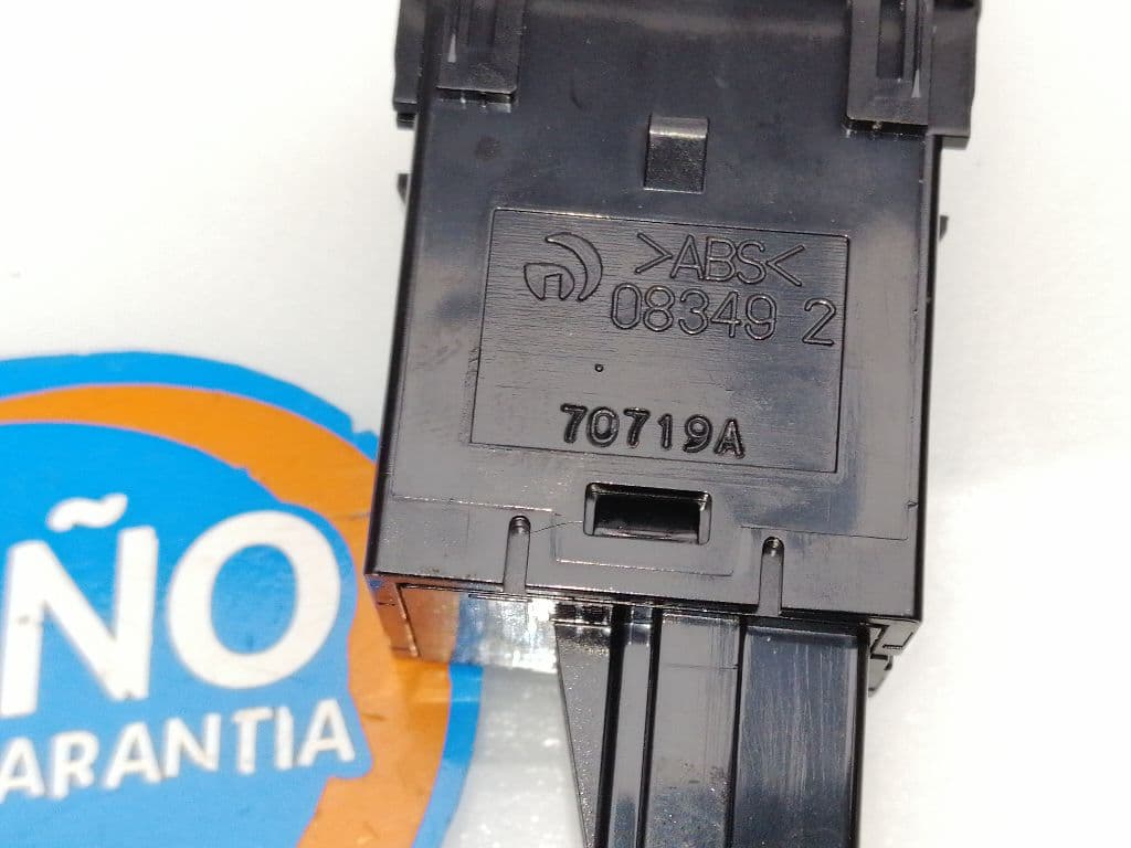 Interruptor NISSAN QASHQAI (J11) 3