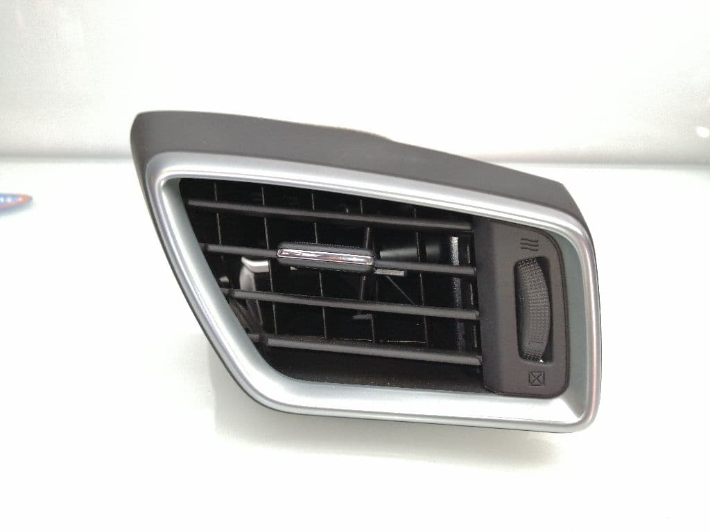 Plastico NISSAN QASHQAI (J11)