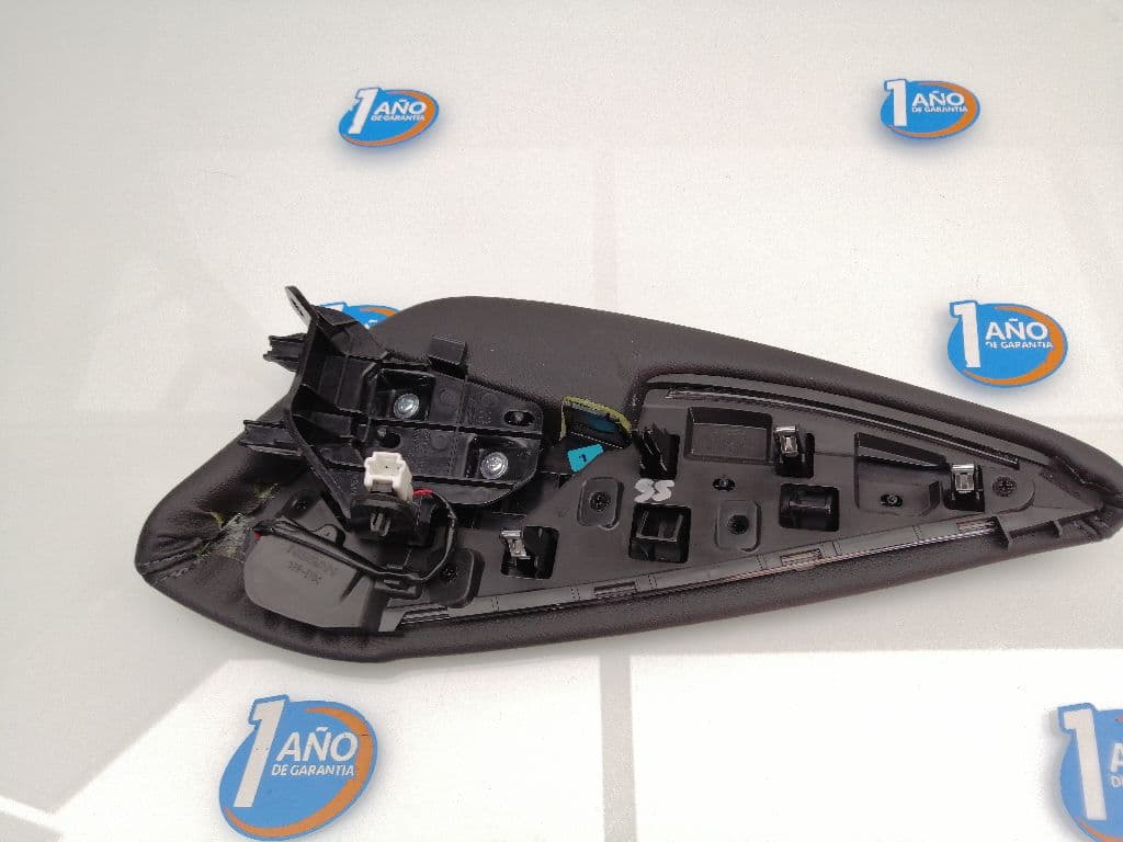 Plastico NISSAN QASHQAI (J11) 3