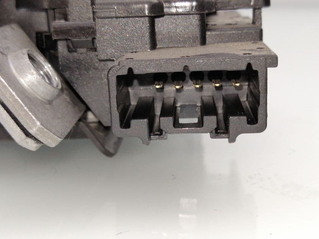 Cerradura maletero / porton FORD TOURNEO COURIER (C4A) 4