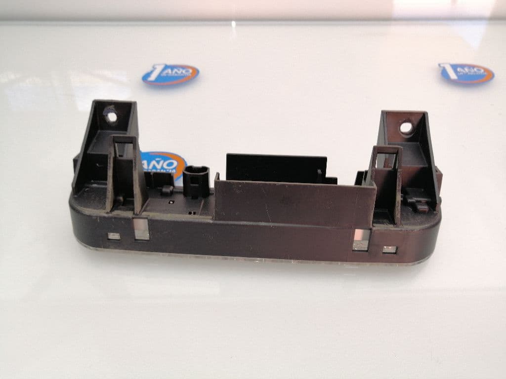 Luz central de freno MITSUBISHI MONTERO (V80/V90) 3