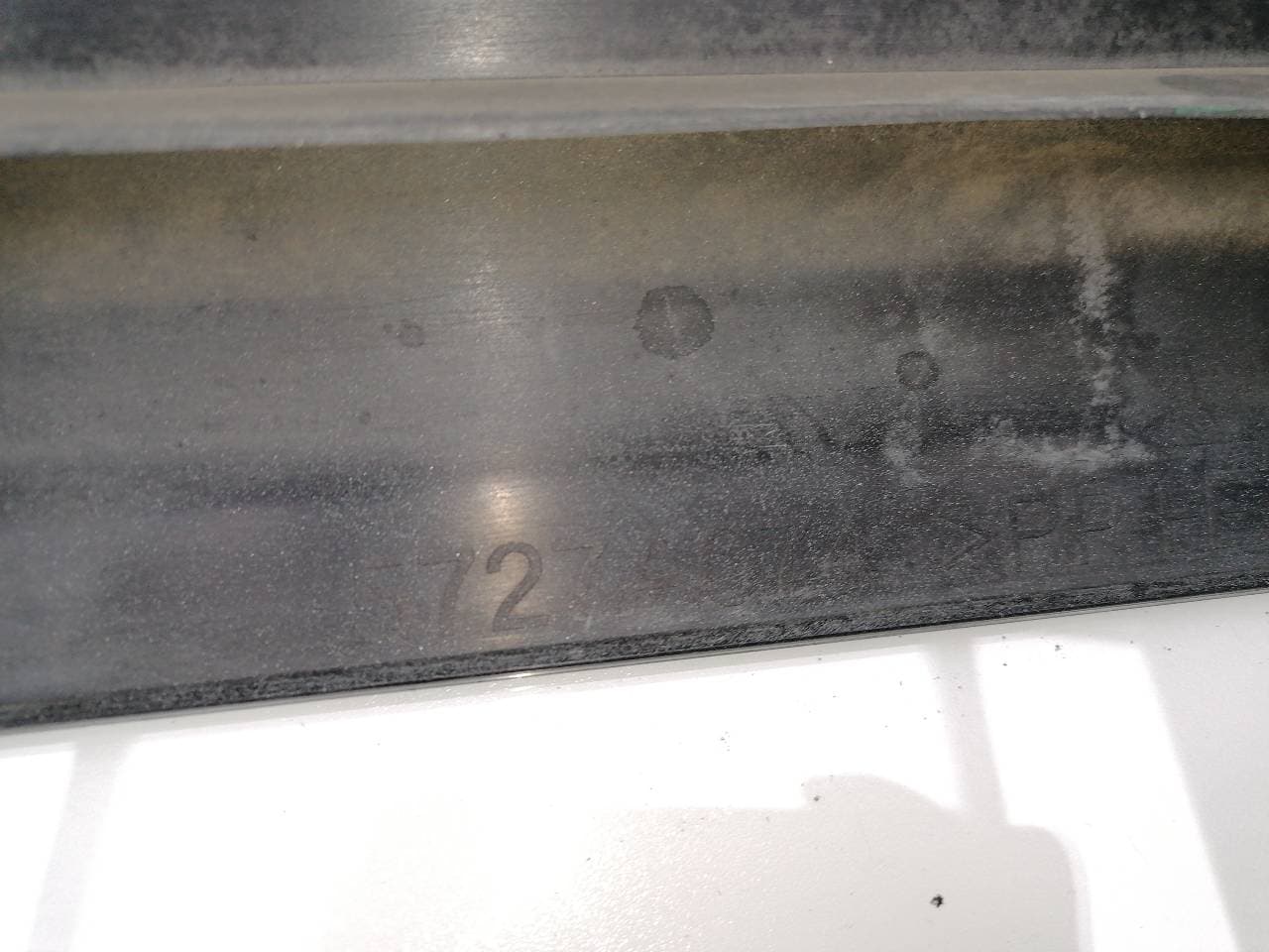 Plastico MITSUBISHI MONTERO (V80/V90) 3