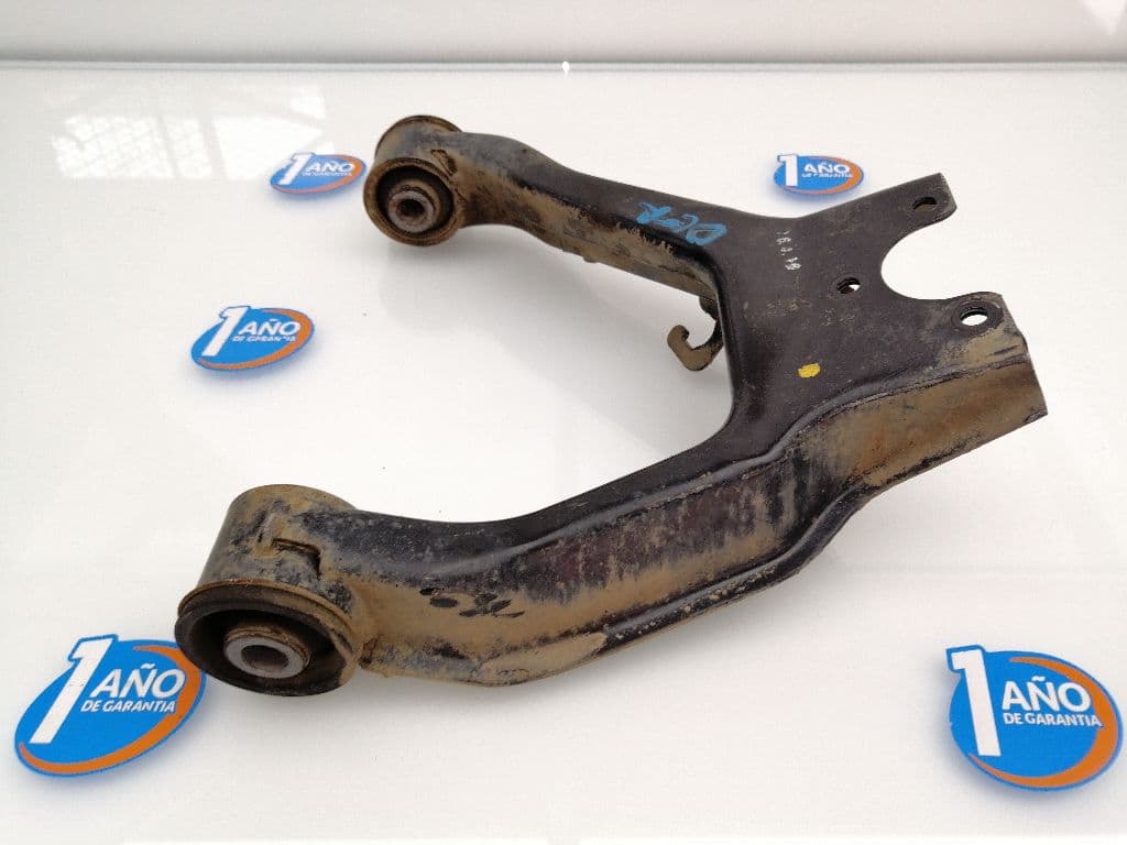 Brazo suspension superior delantero derecho MITSUBISHI MONTERO (V80/V90) 3