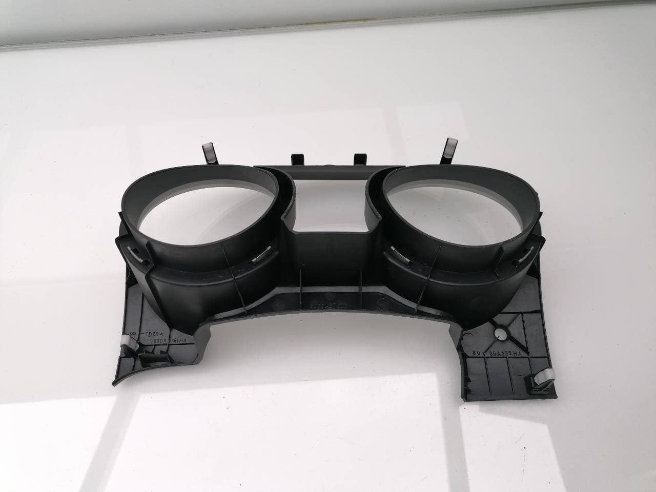 Plastico MITSUBISHI MONTERO (V80/V90) 3