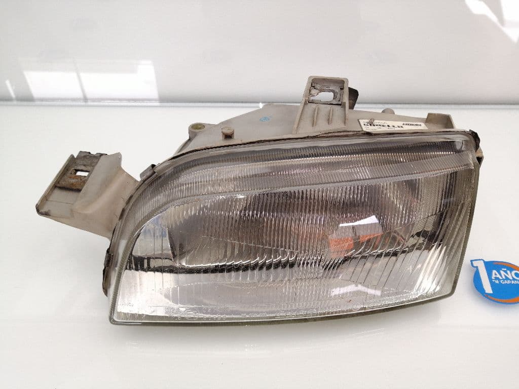 Faro izquierdo FIAT PUNTO (199)