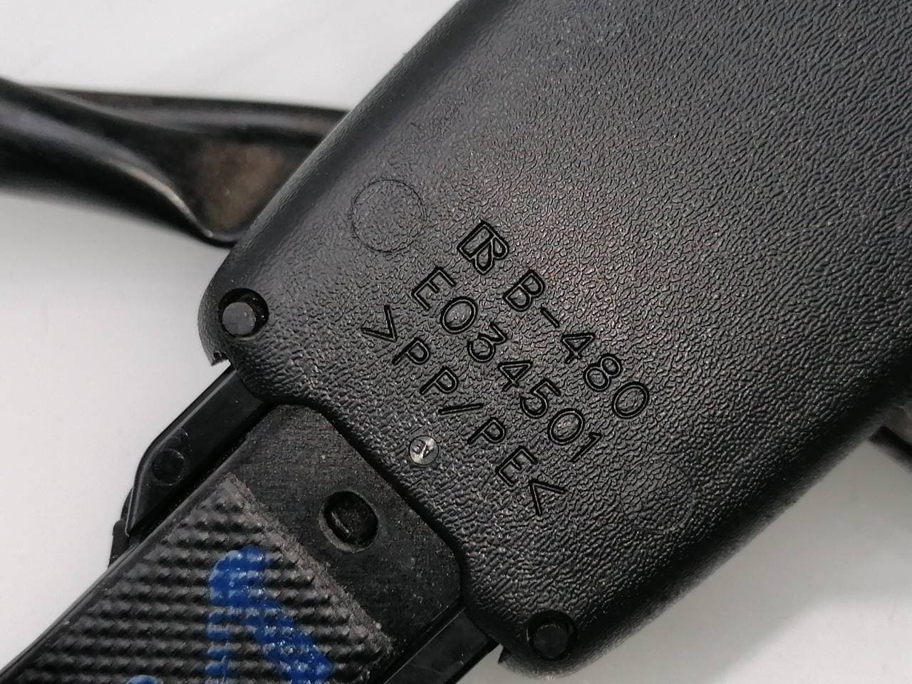 Recambio TOYOTA RAV 4 (A3) ref. 7323042120B2 2