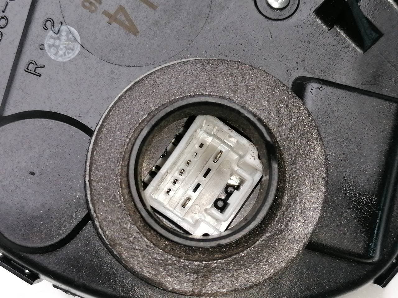 Cerradura maletero / porton TOYOTA RAV 4 (A3) 2