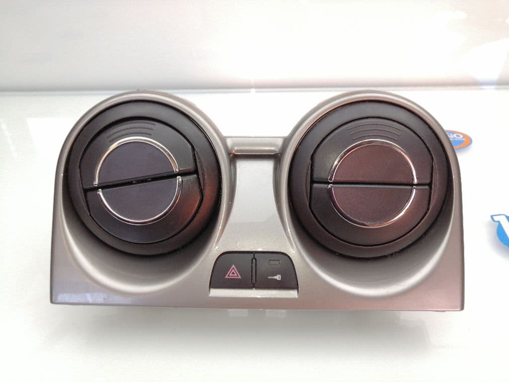 Plastico ALFA ROMEO MITO (145)