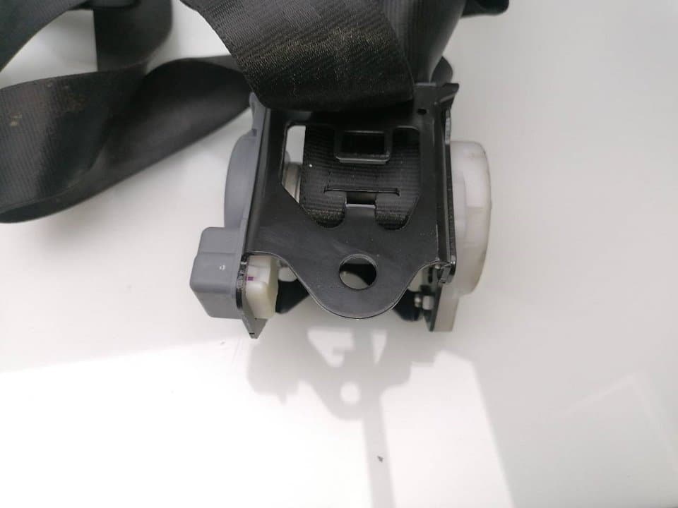 Cinturon seguridad trasero derecho AUDI A1 SPORTBACK (8XF) 3