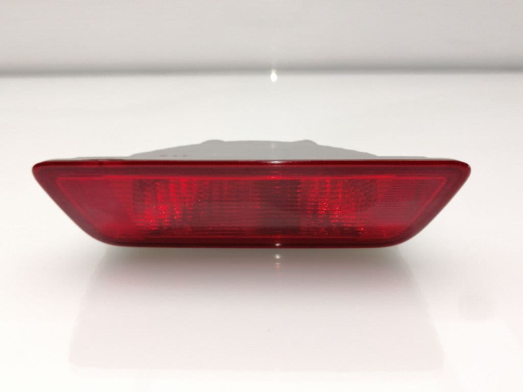 Piloto trasero izquierdo NISSAN X-TRAIL (T31)