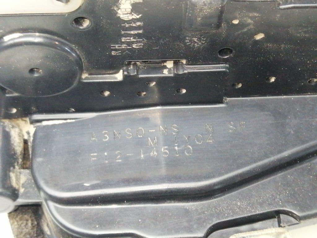 Cerradura puerta trasera derecha NISSAN X-TRAIL (T31) 3