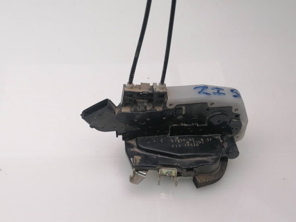 Cerradura puerta trasera izquierda NISSAN X-TRAIL (T31) 3