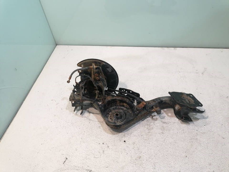 Mangueta trasera izquierda NISSAN X-TRAIL (T31) 4
