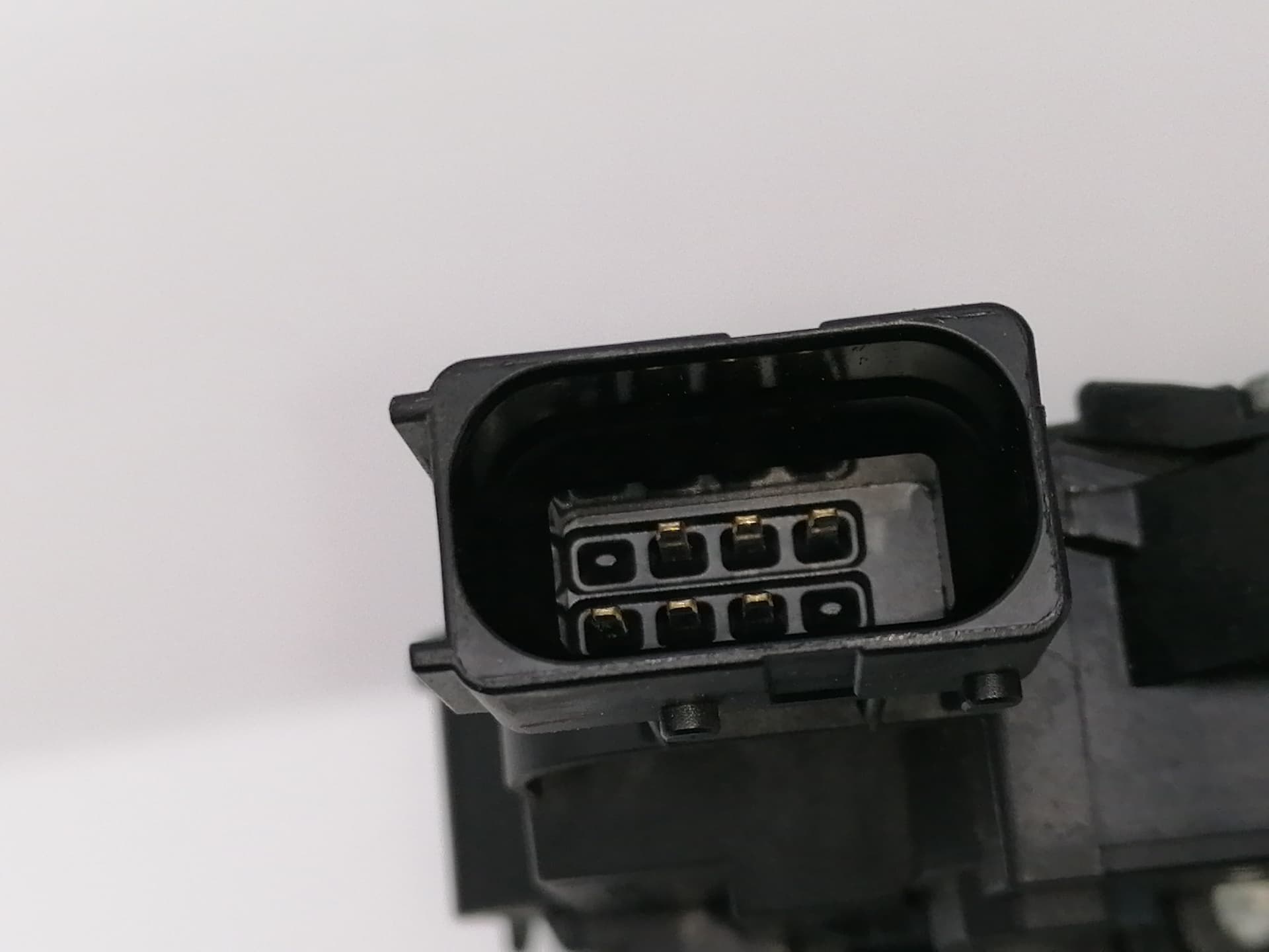 Cerradura puerta delantera derecha FIAT GRANDE PUNTO (199) 4