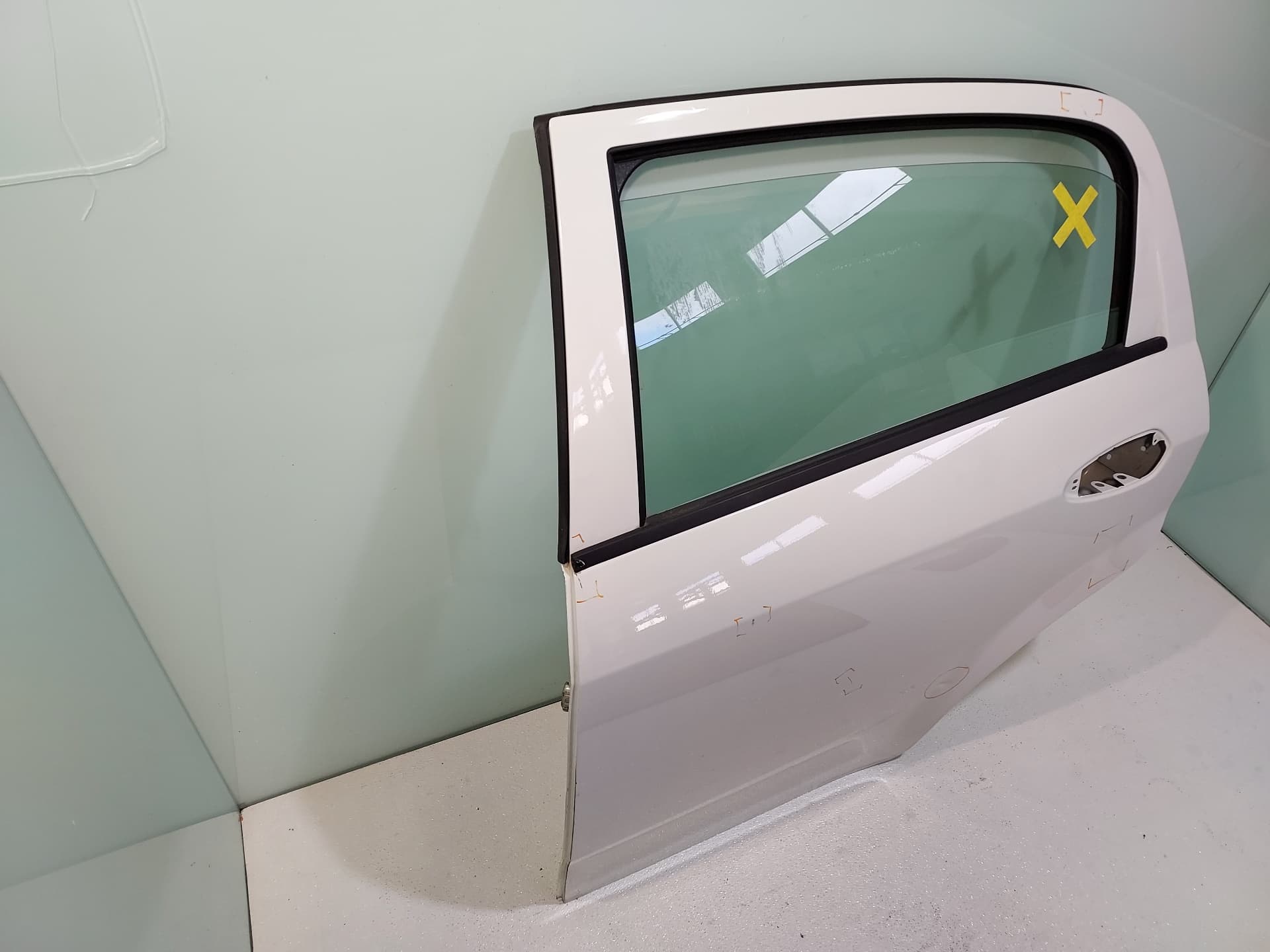 Puerta trasera izquierda FIAT GRANDE PUNTO (199) 3