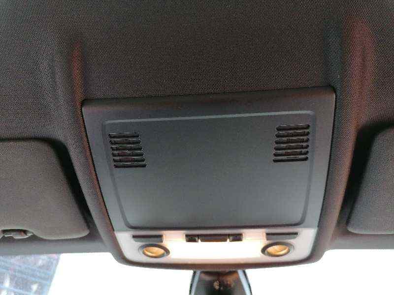 Luz interior BMW SERIE 1M COUPE (E82) 5