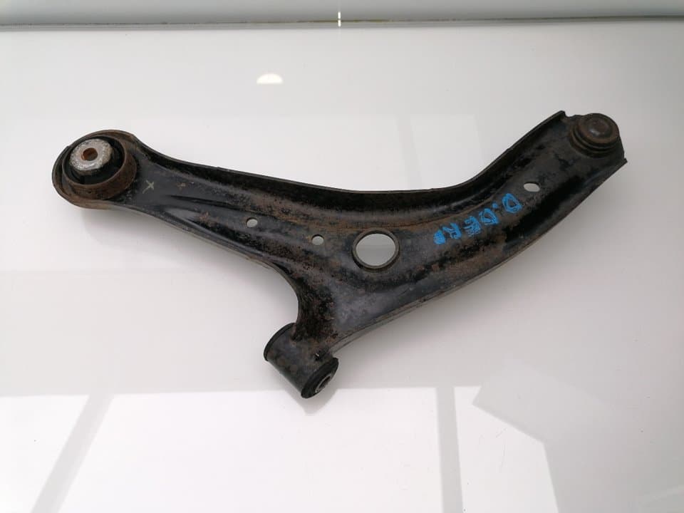 Brazo suspension inferior delantero derecho FORD FIESTA (CE1) 2