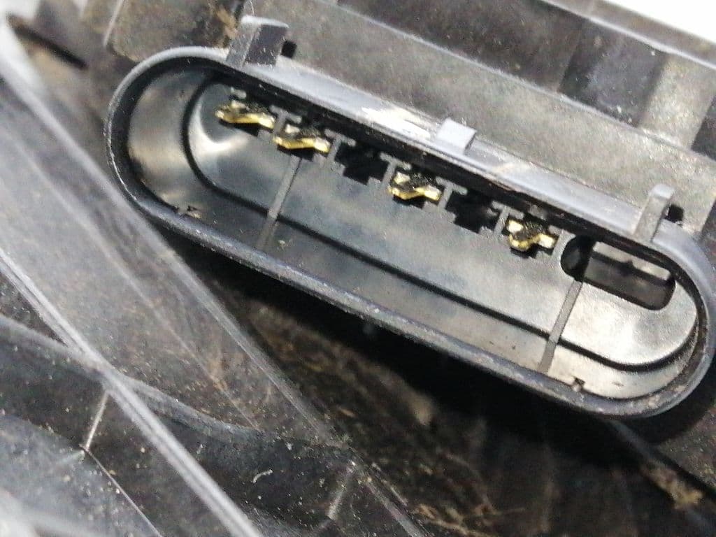Cerradura puerta trasera derecha FORD FIESTA (CE1) 4