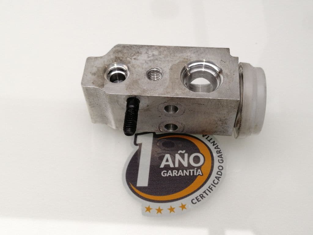 Recambio KIA CEED ref. 97775A6251 2