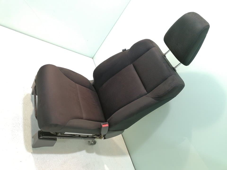 Asiento delantero derecho HONDA CR-V 3