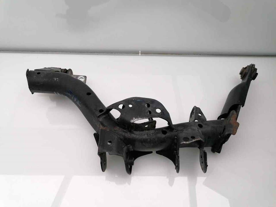 Brazo suspension inferior trasero derecho HONDA CR-V