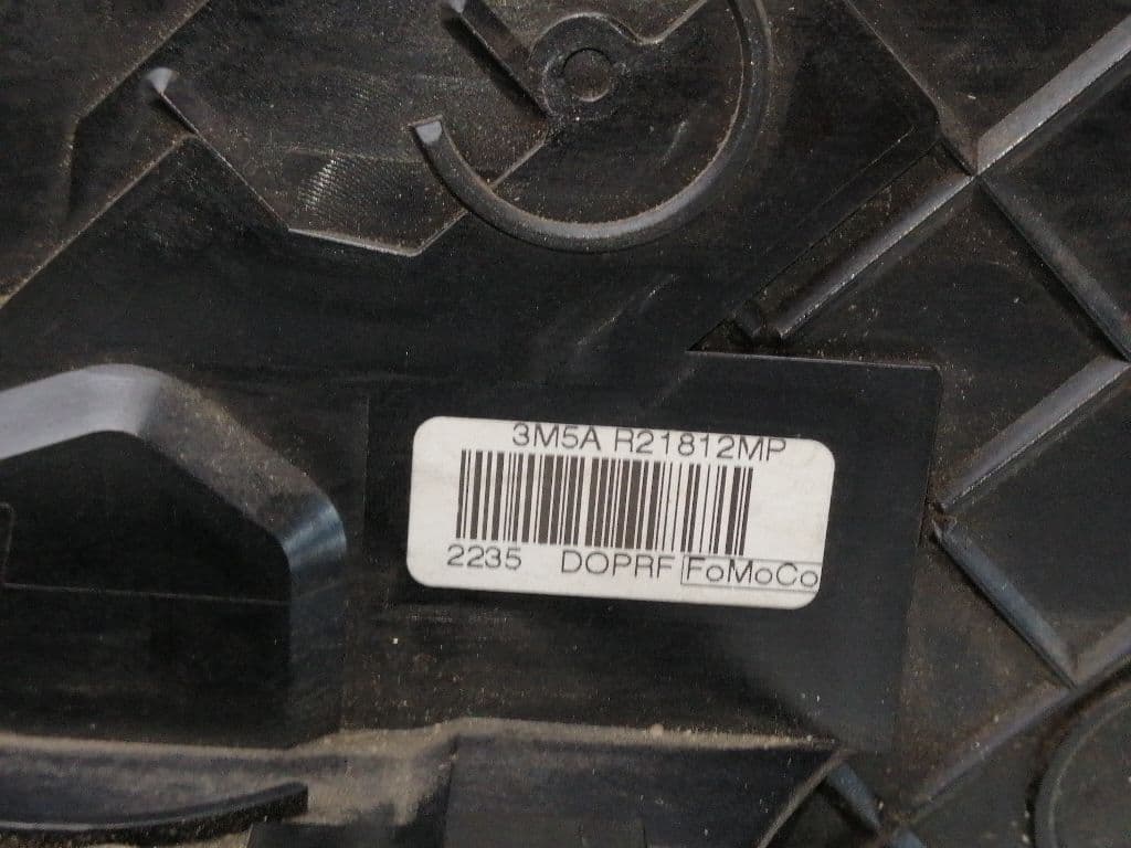 Cerradura puerta delantera derecha FORD FOCUS BERLINA (CAP) 3