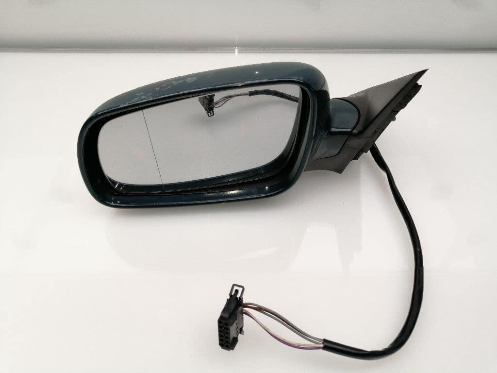 Retrovisor izquierdo VOLKSWAGEN PASSAT (321/23/27/31)