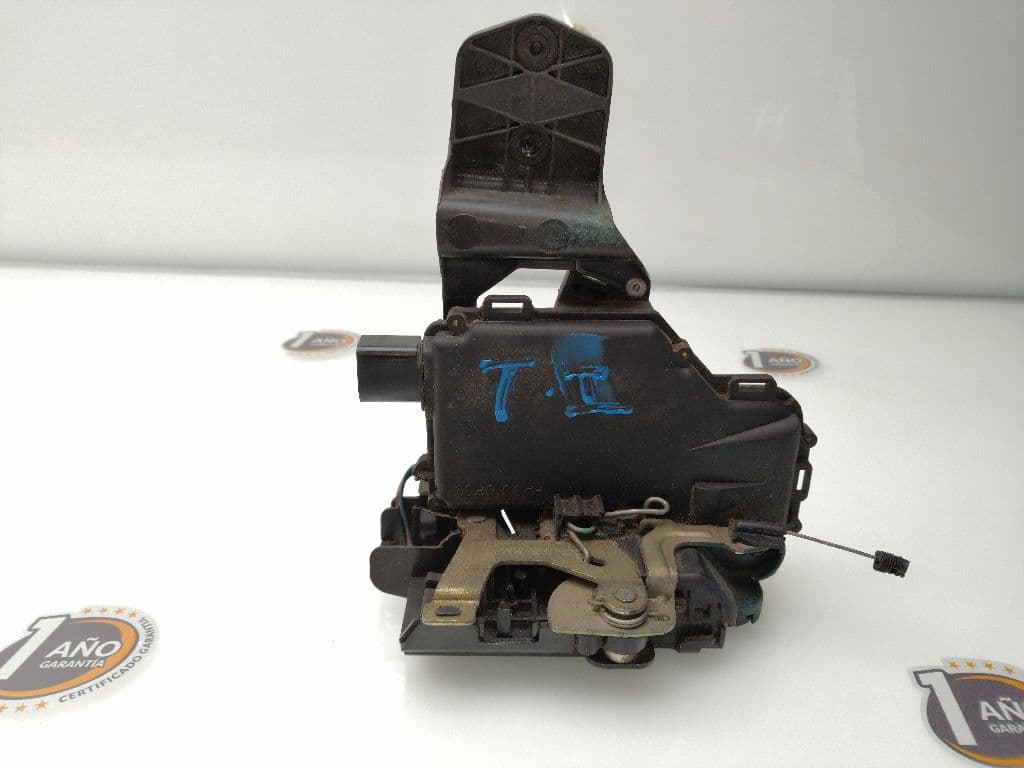 Cerradura puerta trasera izquierda VOLKSWAGEN PASSAT (321/23/27/31) 4