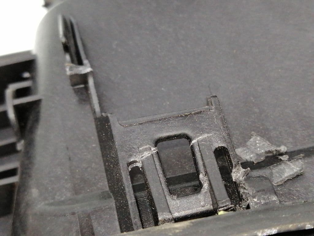 Tapa exterior combustible BMW X3 (E83) 5