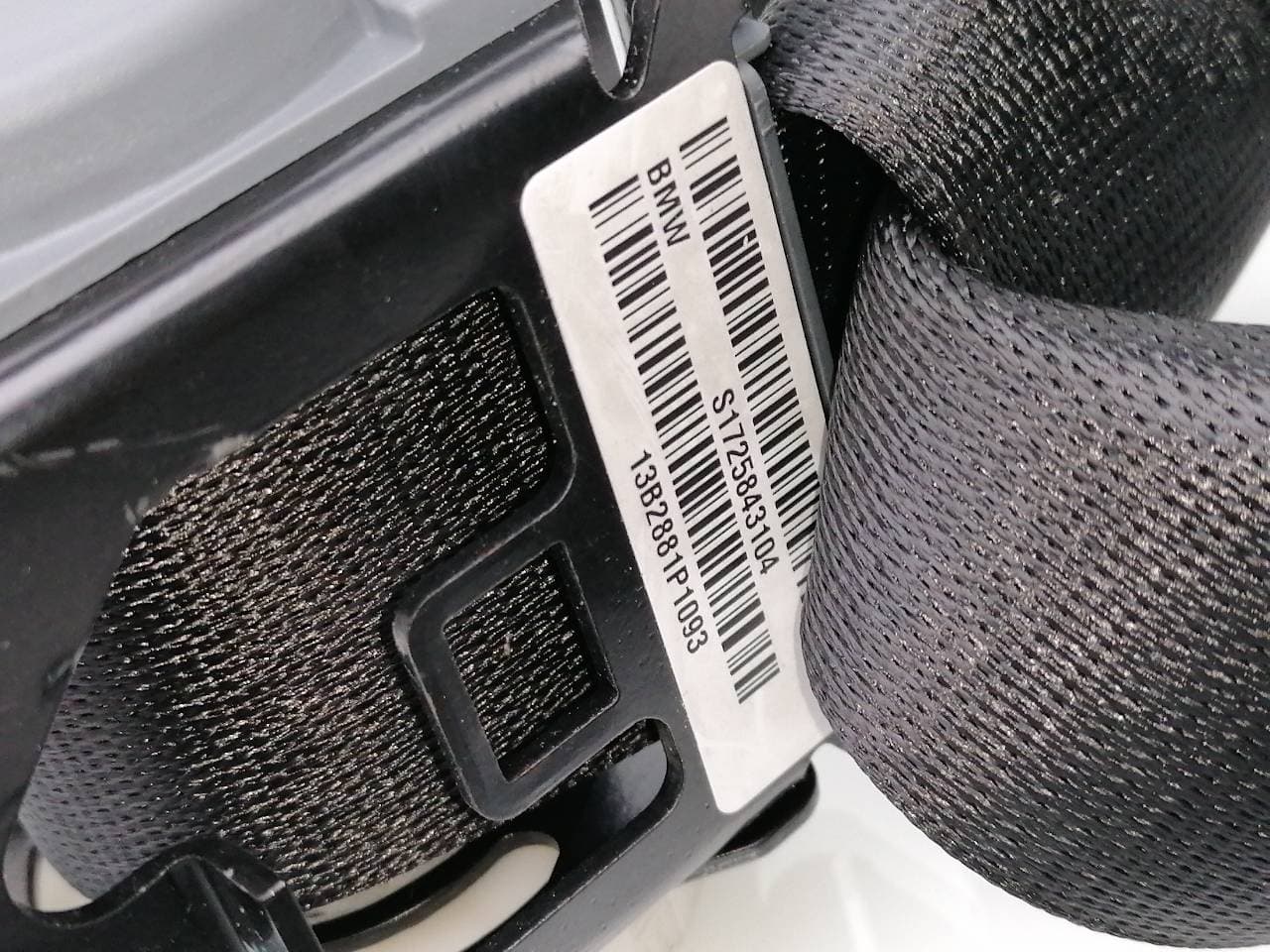 Cinturon seguridad delantero izquierdo BMW X3 (E83) 2