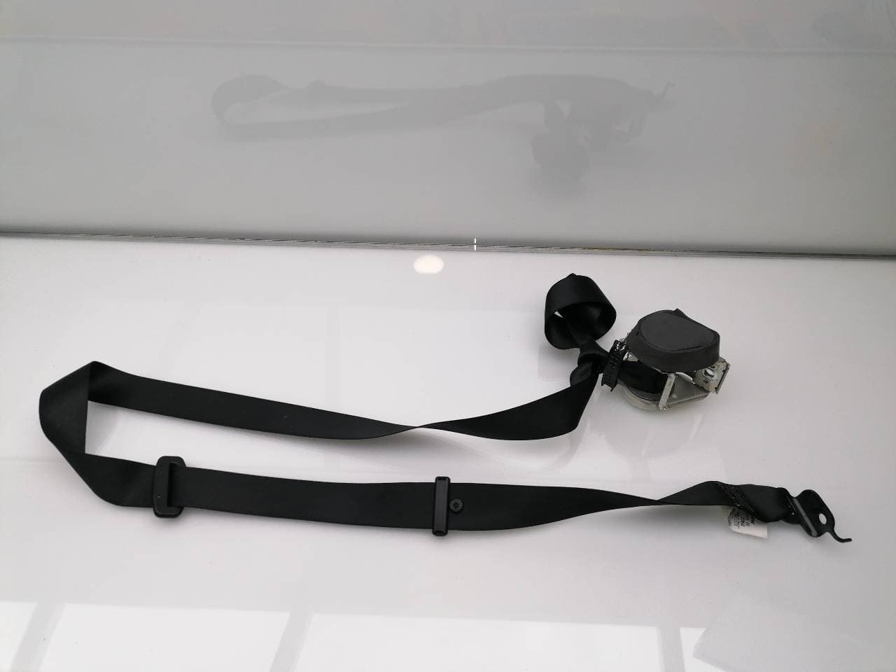 Cinturon seguridad trasero izquierdo BMW X3 (E83) 3