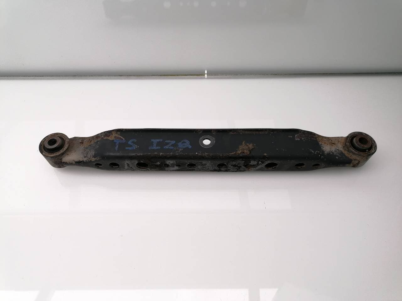Brazo suspension inferior trasero izquierdo NISSAN QASHQAI (J10)