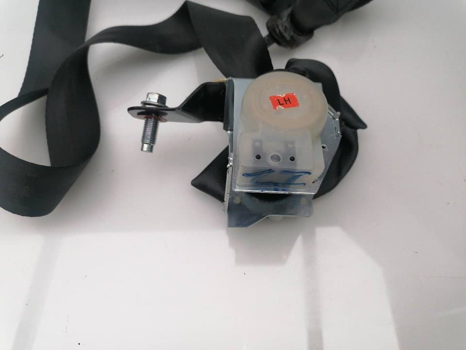 Cinturon seguridad trasero izquierdo KIA CEED 2