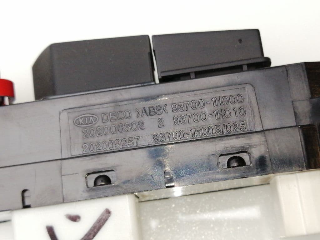Mando multifuncion KIA CEED 4