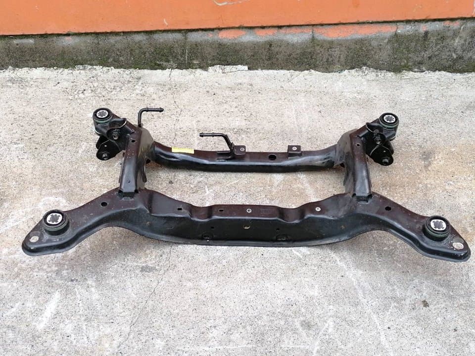 Puente trasero VOLVO V60 FAMILIAR