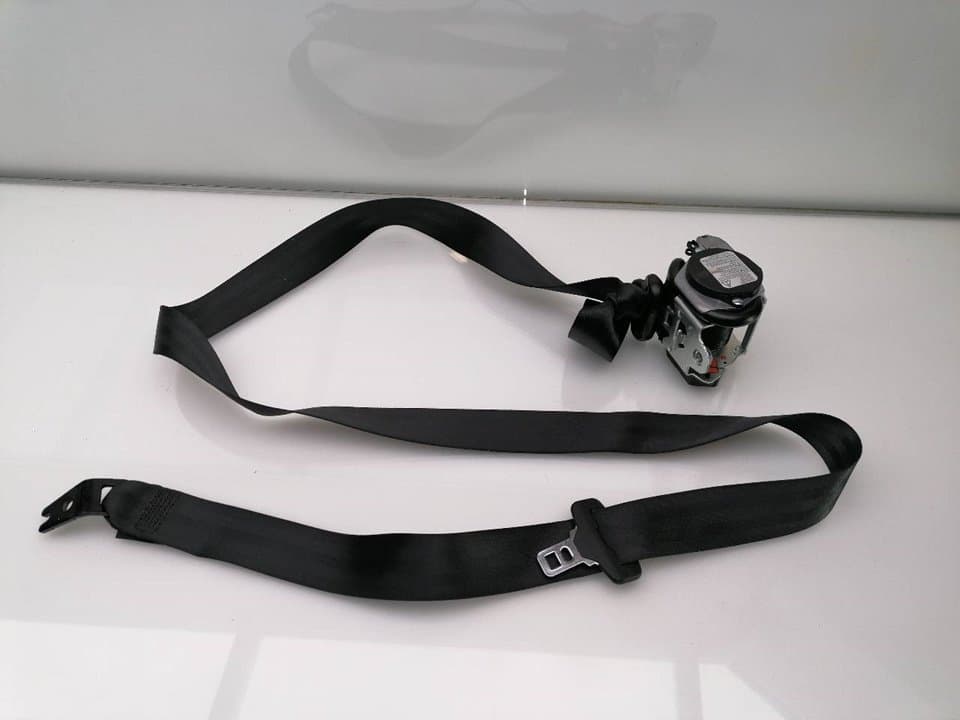 Cinturon seguridad trasero izquierdo VOLVO V60 FAMILIAR 2