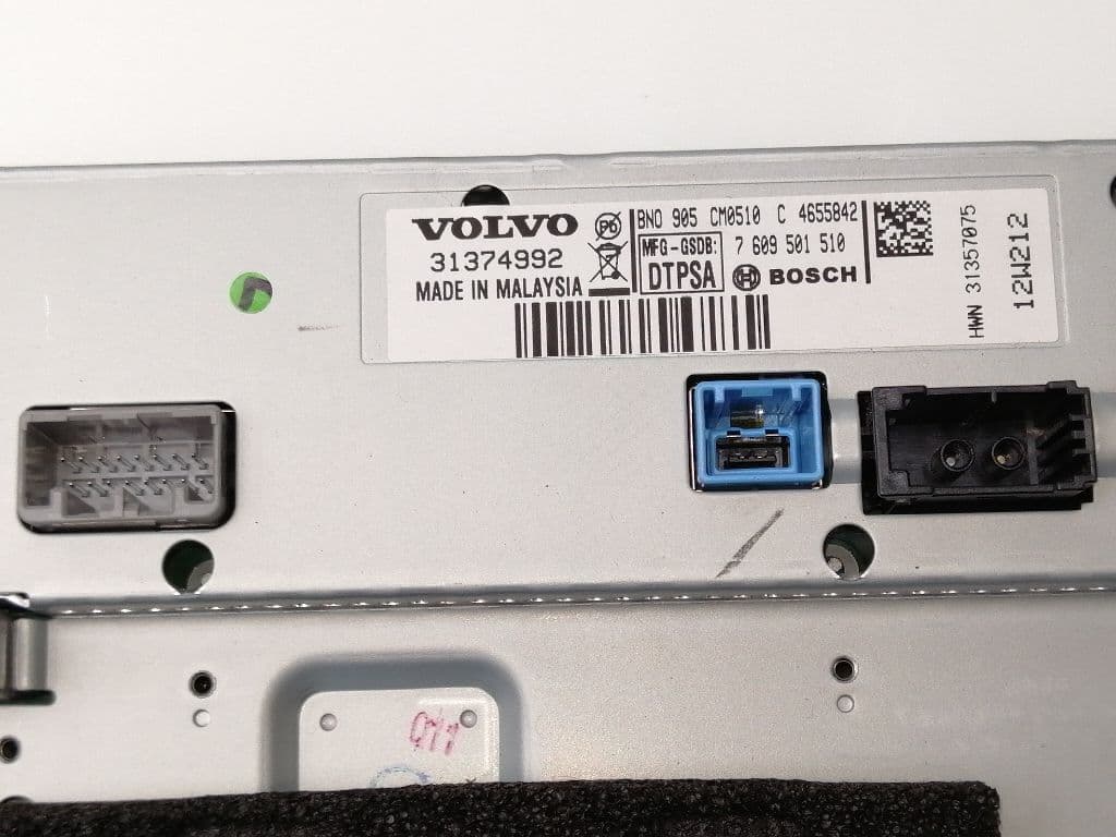 Pantalla multifuncion VOLVO V60 FAMILIAR 5