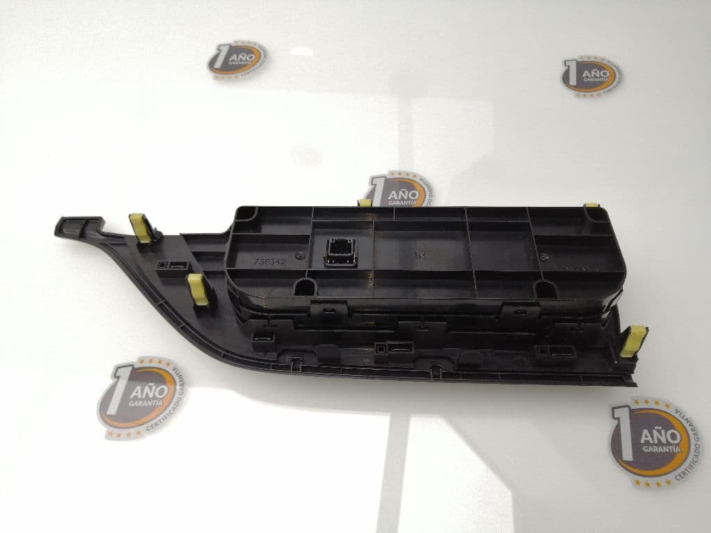 Recambio TOYOTA AURIS ref. 5590002380 2