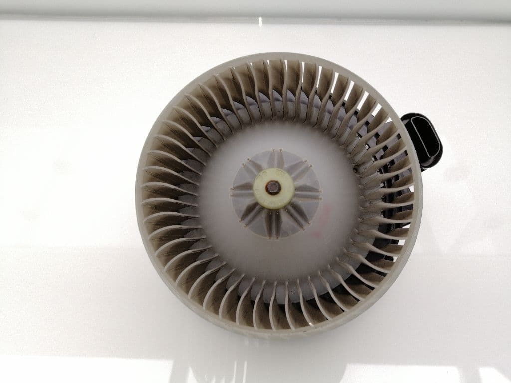 Motor calefaccion TOYOTA AURIS